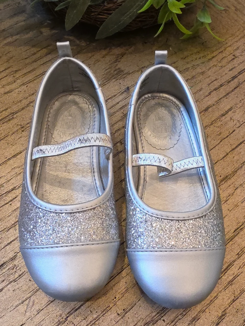 Disney Silver Glitter Mary Jane Flats Size 11 - Kids Shoes
